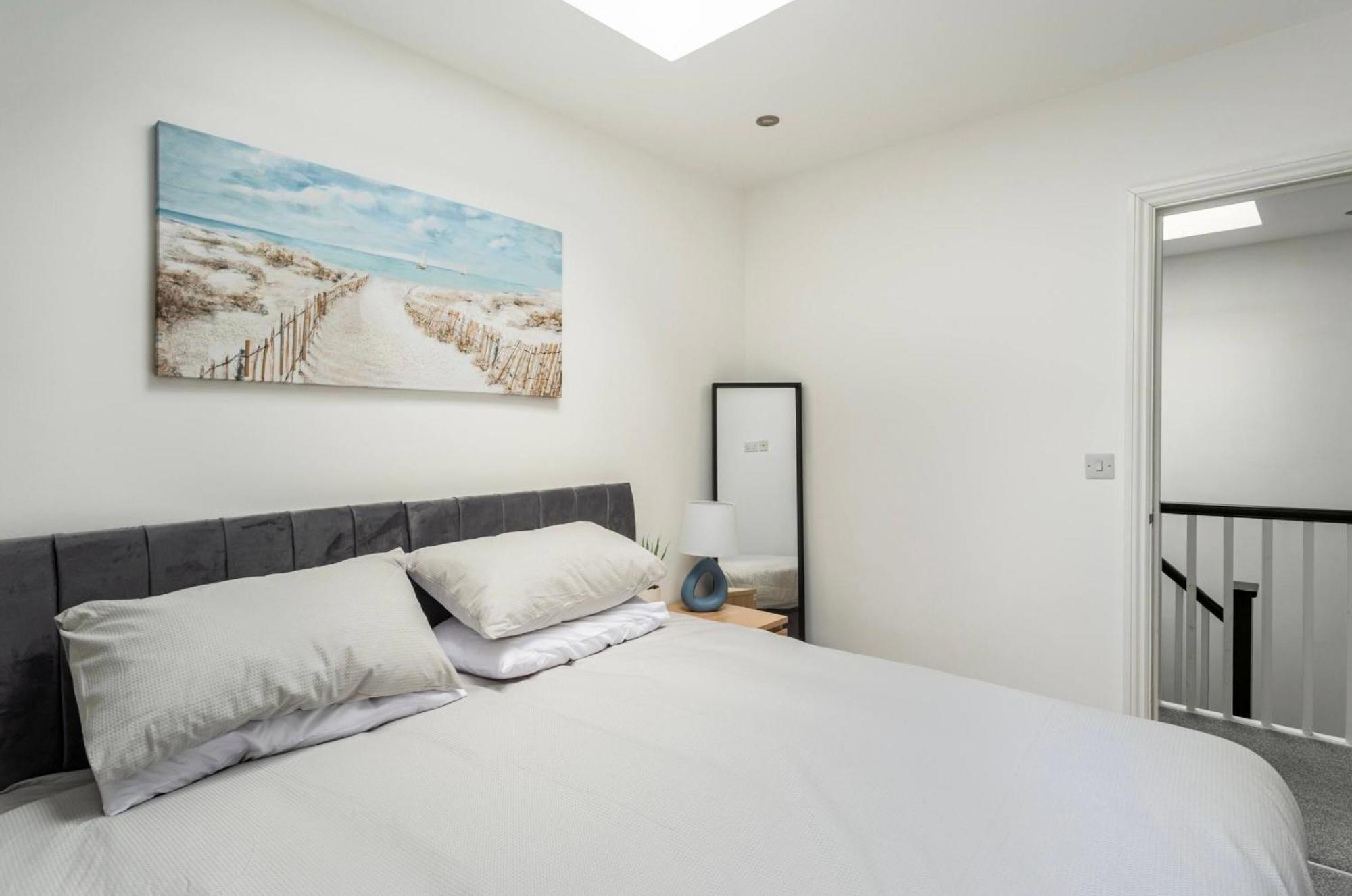 וויימות' Beautiful 2 Bed Apartment Just Steps To The Beach מראה חיצוני תמונה